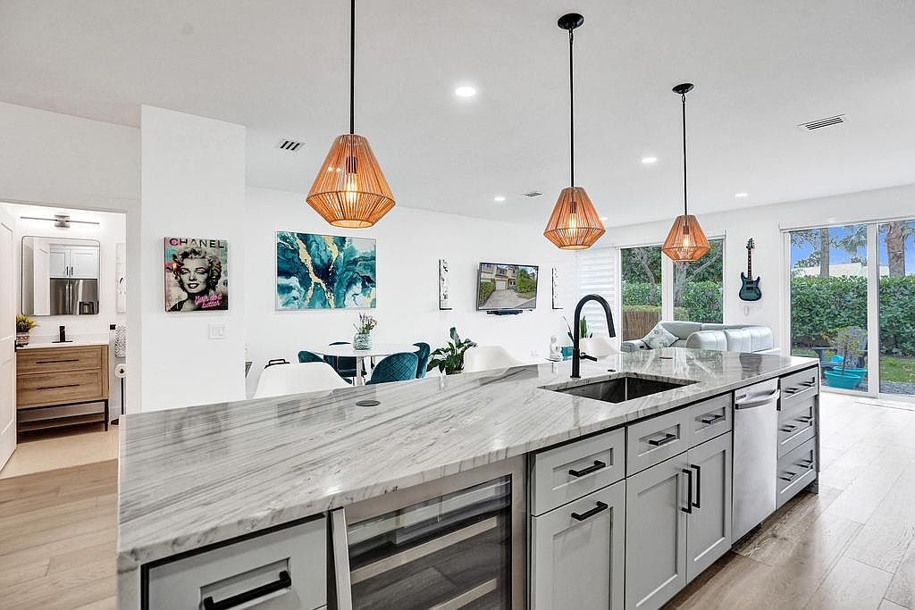 6800 Via Regina Boca Raton, FL 33433  | New build