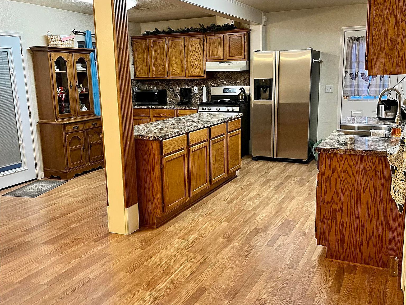 2540 Lakeside Dr Benton, AR 72019  | Single Family