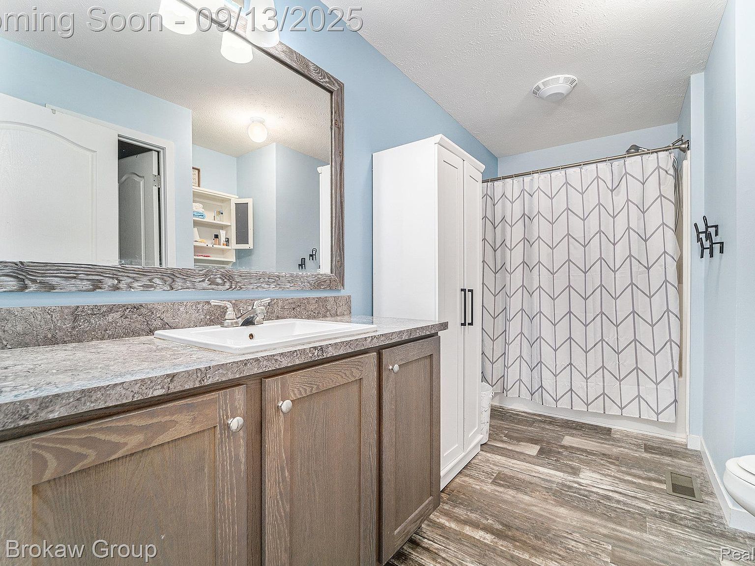 4649 Butternut St Clarkston, MI 48348 | New build