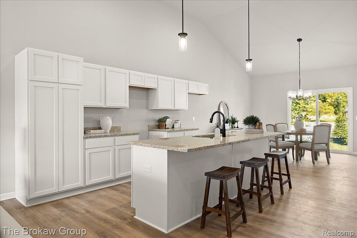 1468 Lincoln St Lapeer, MI 48446  | Condominium