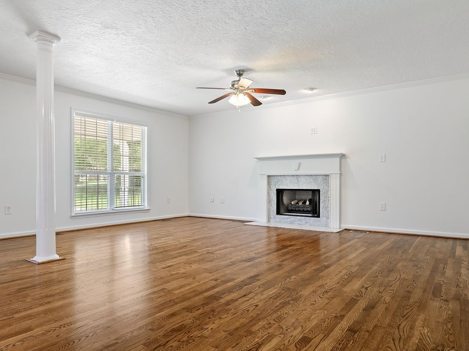 433 Eagle Pointe Dr Pell City, AL 35128 | Single Family