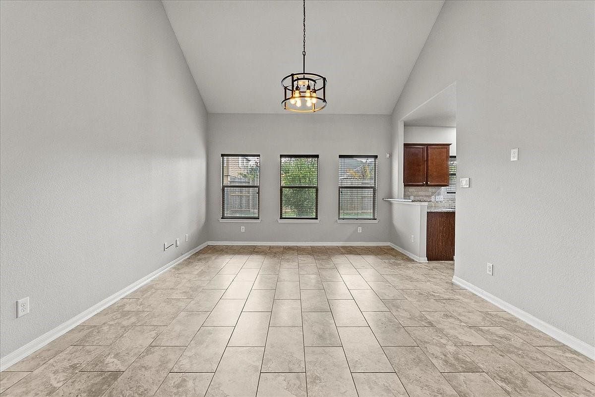 10414 Whisper Bluff Dr Humble, TX 77396  | Single Family