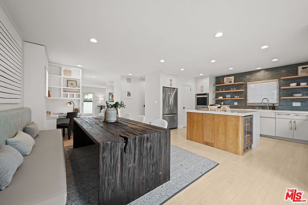 2332 Ocean Ave Venice, CA 90291  | Single Family