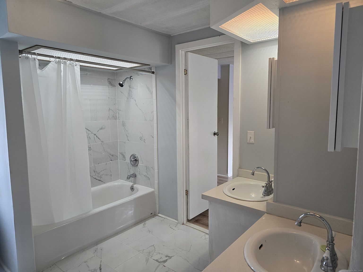 20 Woodland Park Shelton, CT 06484  | New build