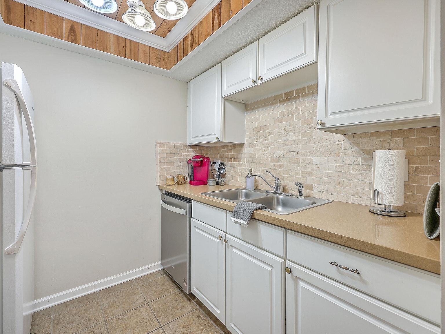 6240 Old Point Rd APT C16 Hanahan, SC 29410  | Condominium