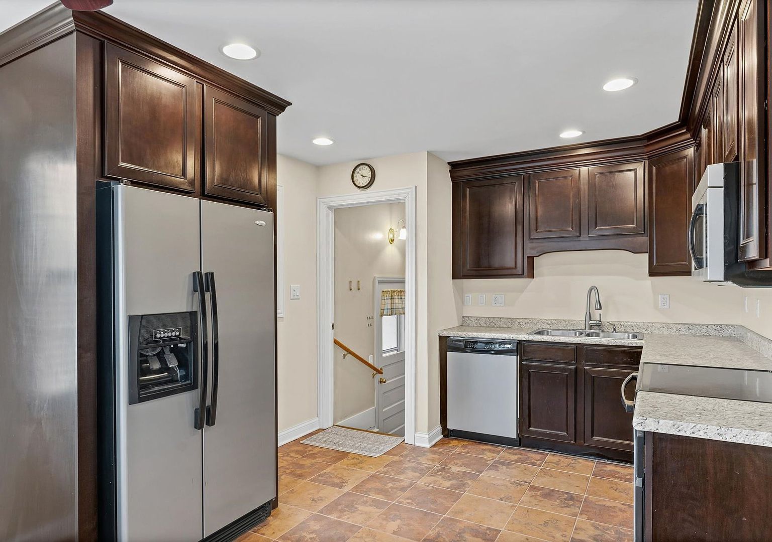 609 E Washington St Urbana, IL 61801  | Single Family