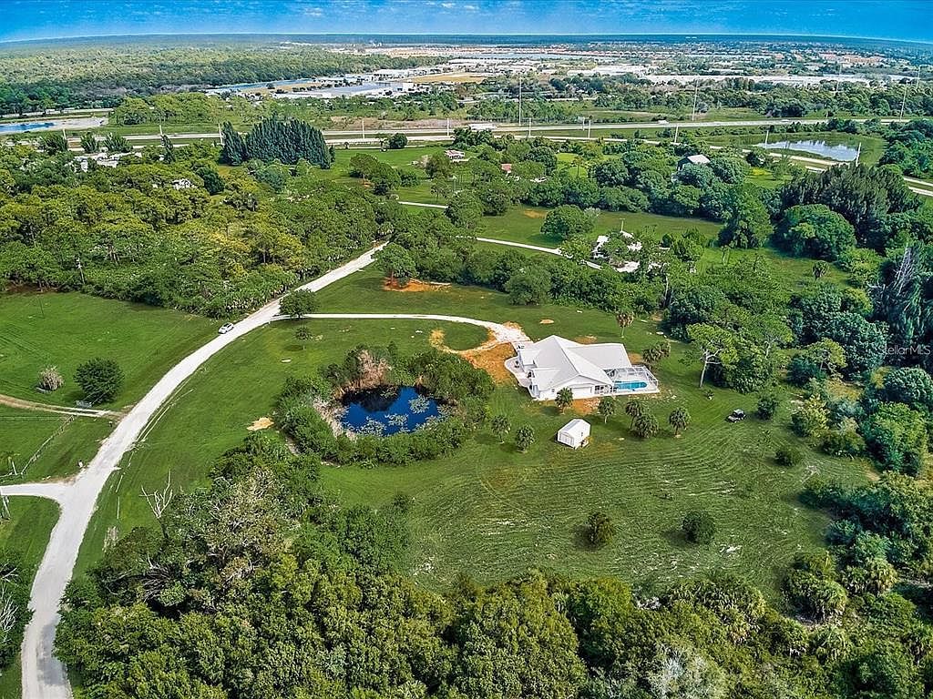 1104 Twin Laurel Blvd Nokomis, FL 34275  | Single Family