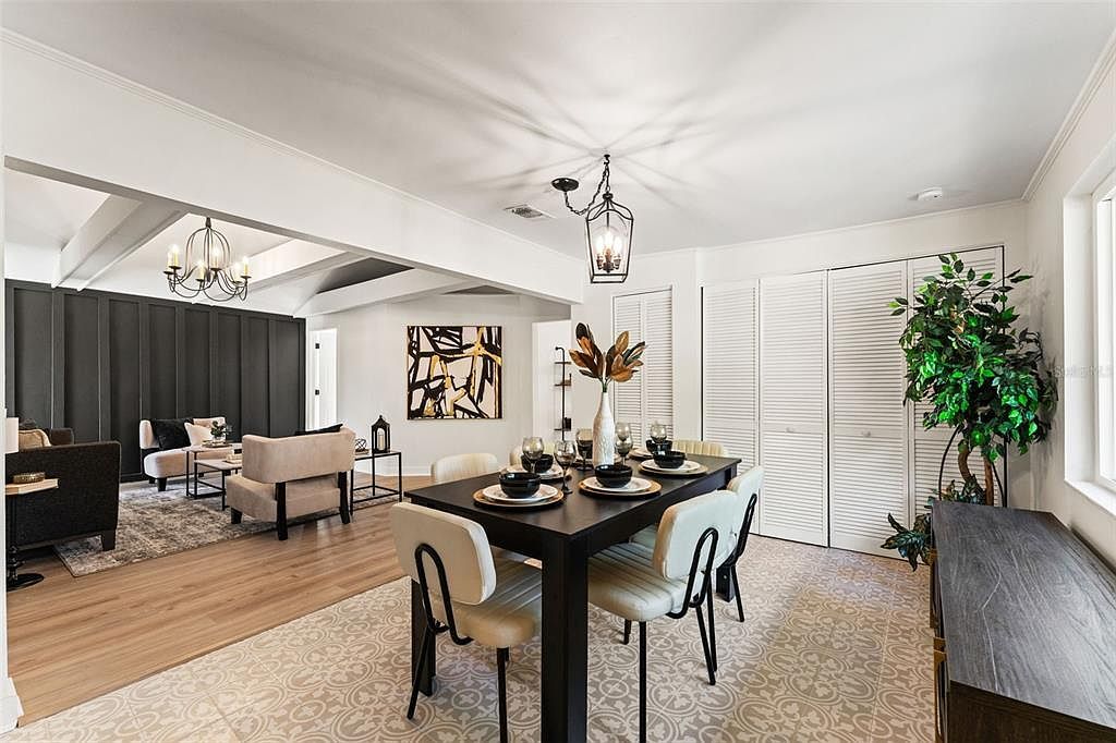 1402 Hilton Pl Tampa, FL 33604  | Single Family