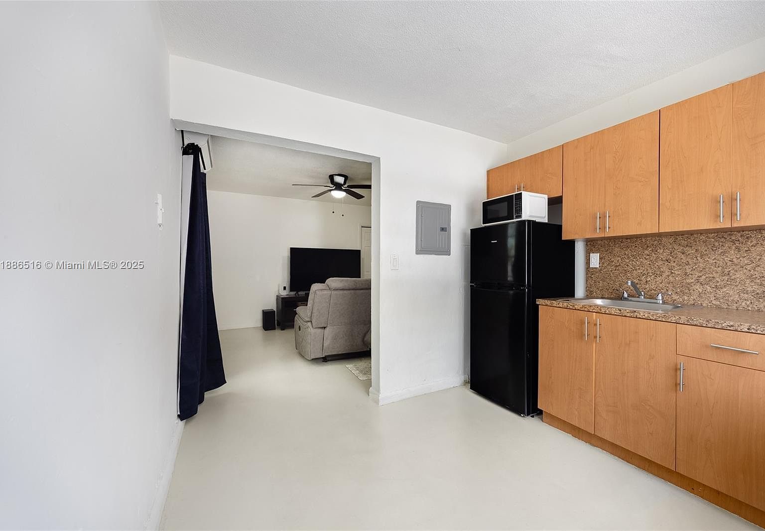 212 NW 7th Ave Miami, FL 33128  | Multi Family