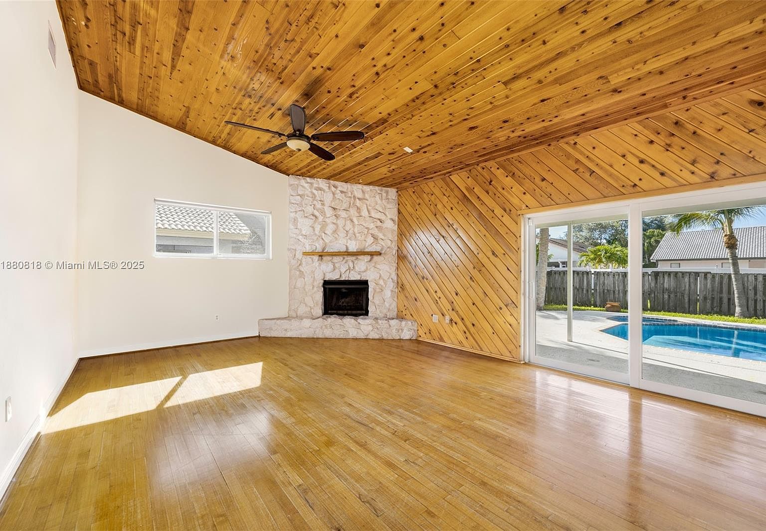 408 SE 6th St Dania, FL 33004  | Single Family