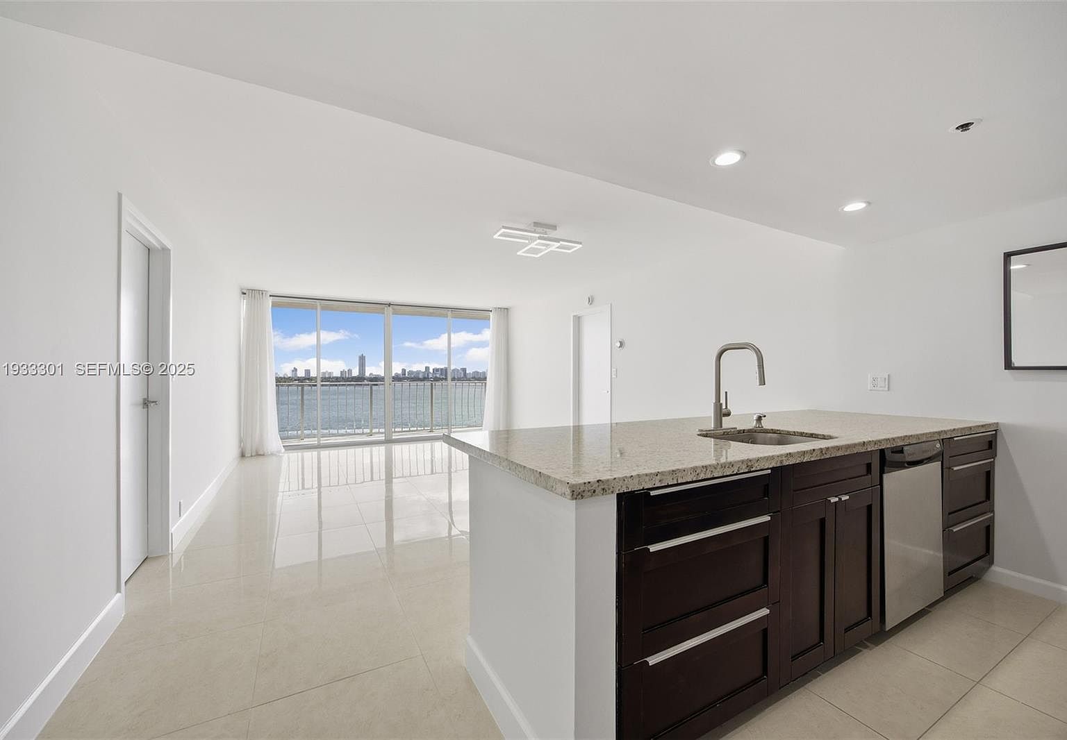 7601 E Treasure Dr APT 1119 North Bay Village, FL 33141 | Condominium