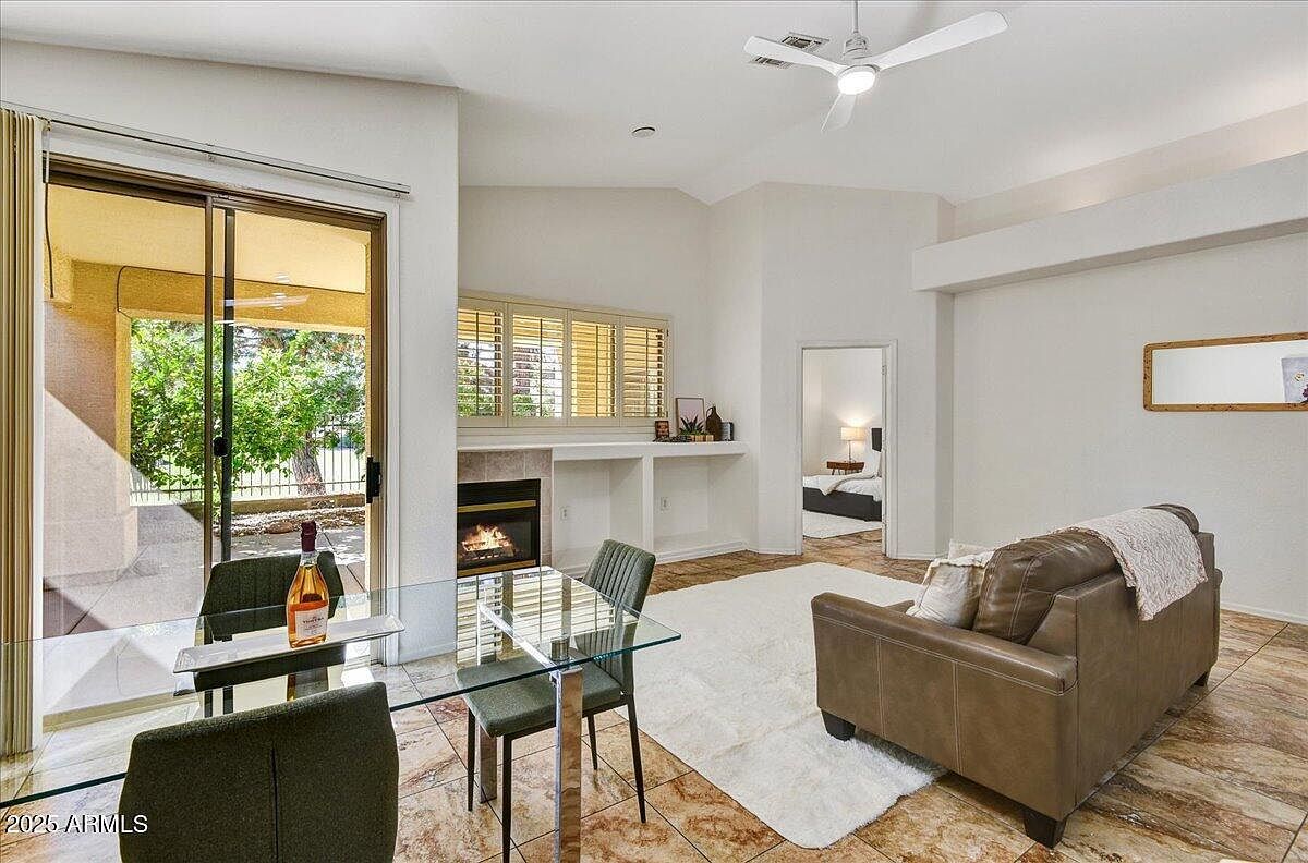 3247 E Maldonado Dr Phoenix, AZ 85042 | Single Family