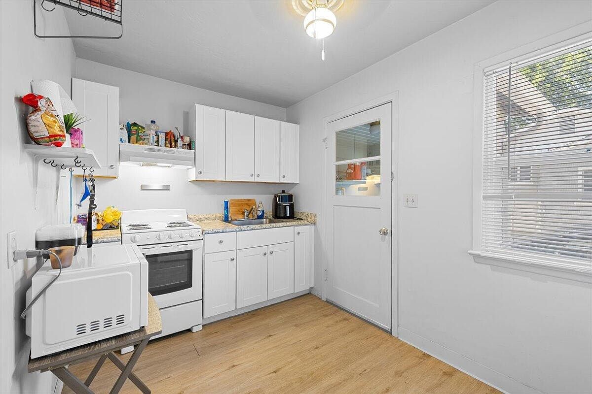 307 Tussey Ln Grants Pass, OR 97527 | Multi Family