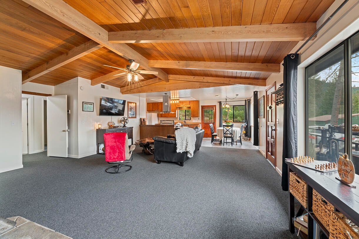 4866 Galice Rd Merlin, OR 97532  | Single Family