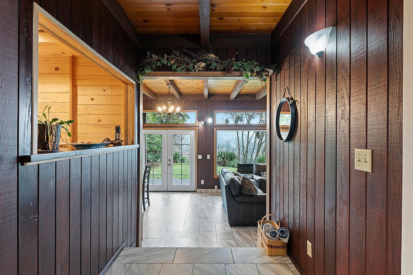 975 NW Starlite Pl Grants Pass, OR 97526  | Single Family