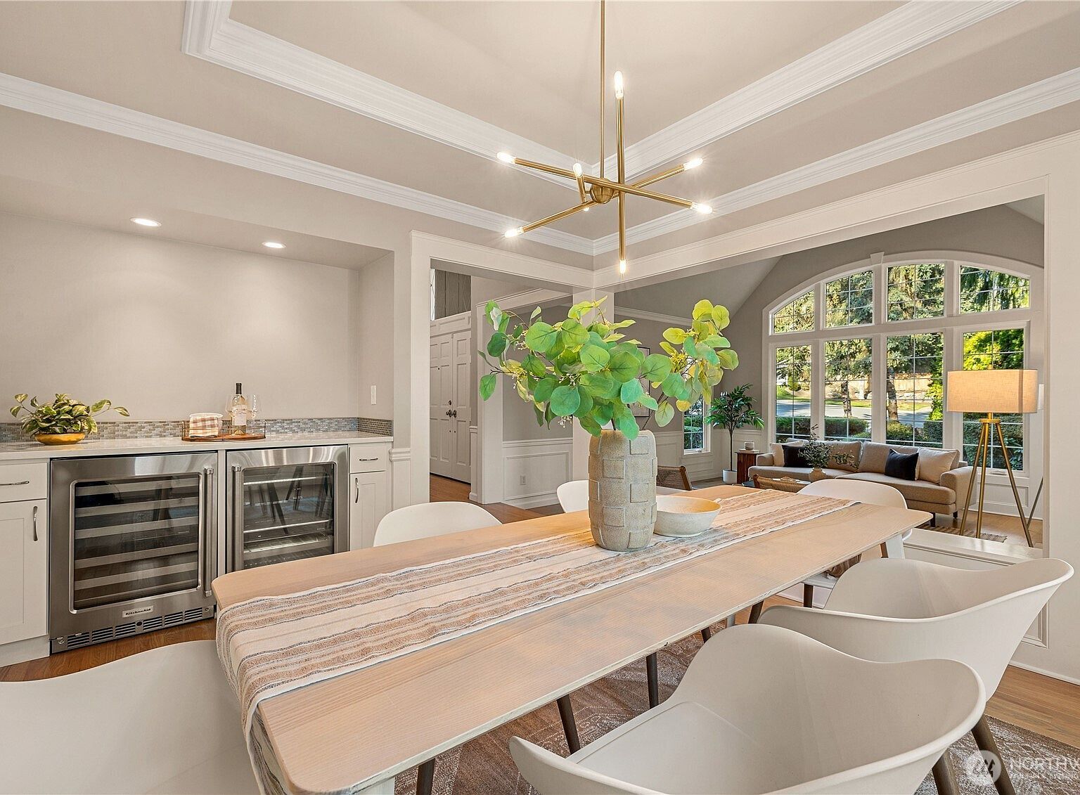 25852 SE 22nd Pl Sammamish, WA 98075 | Single Family