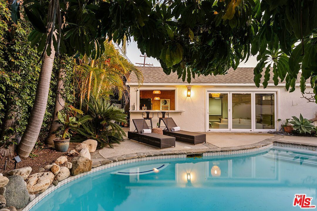 8044 Cowan Ave Los Angeles, CA 90045  | Single Family