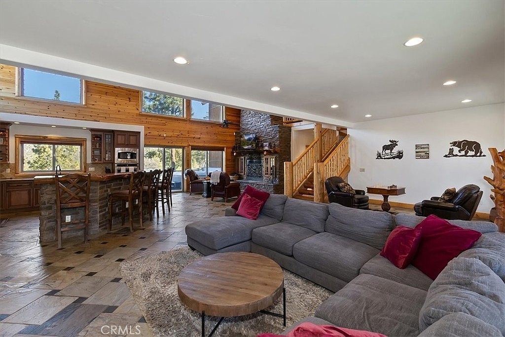 42324 Eagle Rdg Big Bear Lake, CA 92315  | Single Family