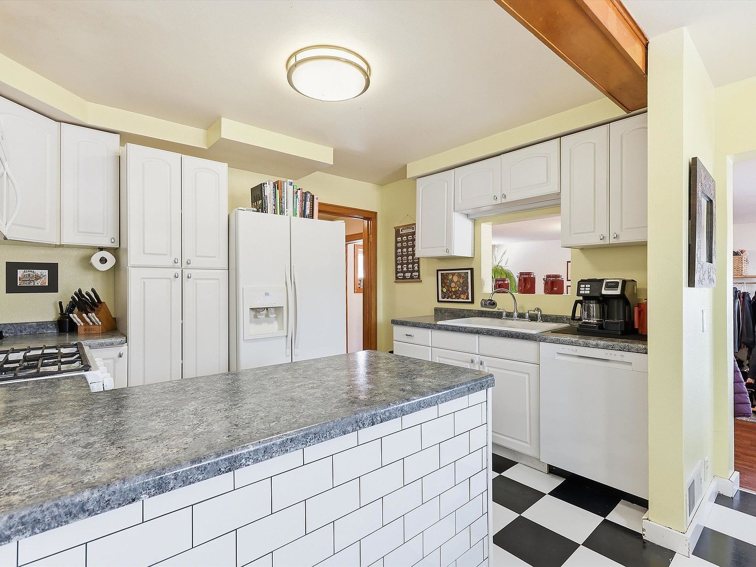 807 N Badger Ave Appleton, WI 54914  | Single Family