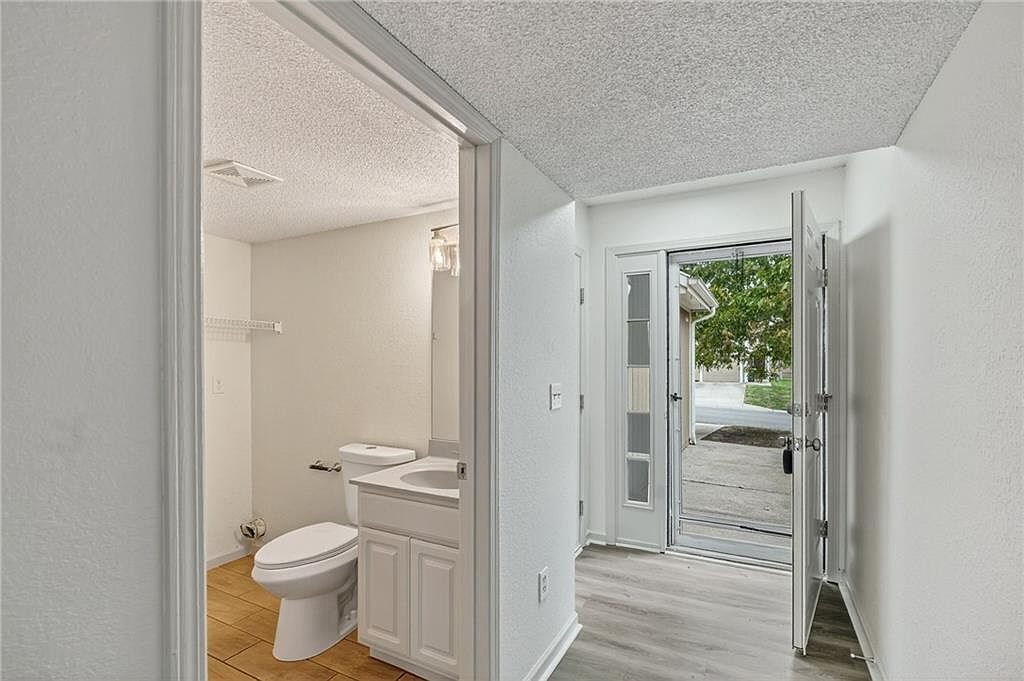 4731 Haden Ct Kansas City, MO 64136  | New build