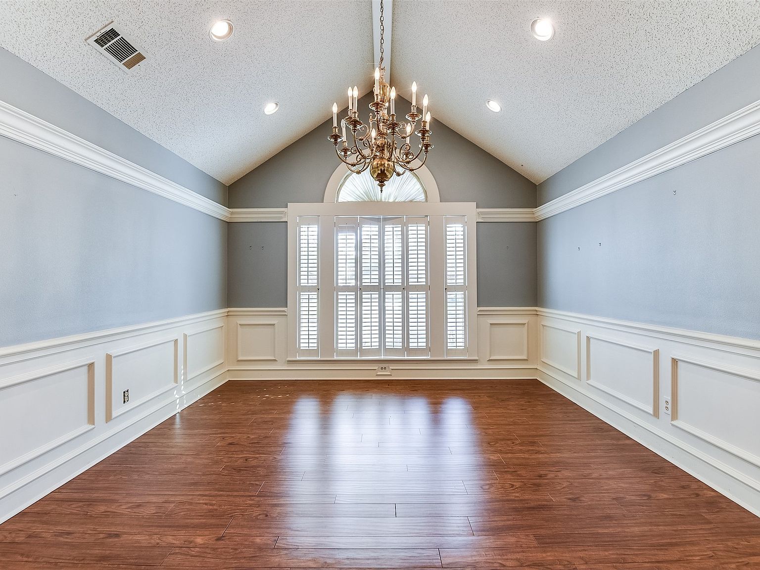 109 Kiowa Ln Waxahachie, TX 75165 | Single Family