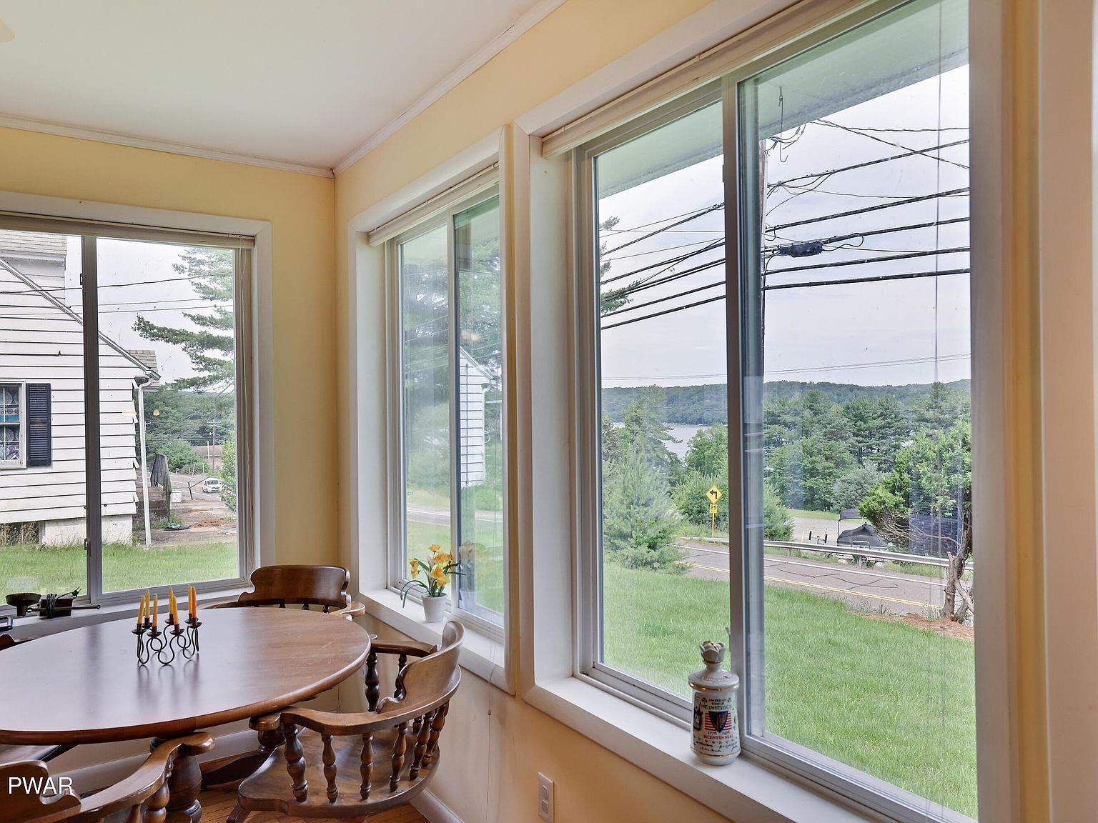 860 Route 507 Greentown, PA 18426 | Single Family