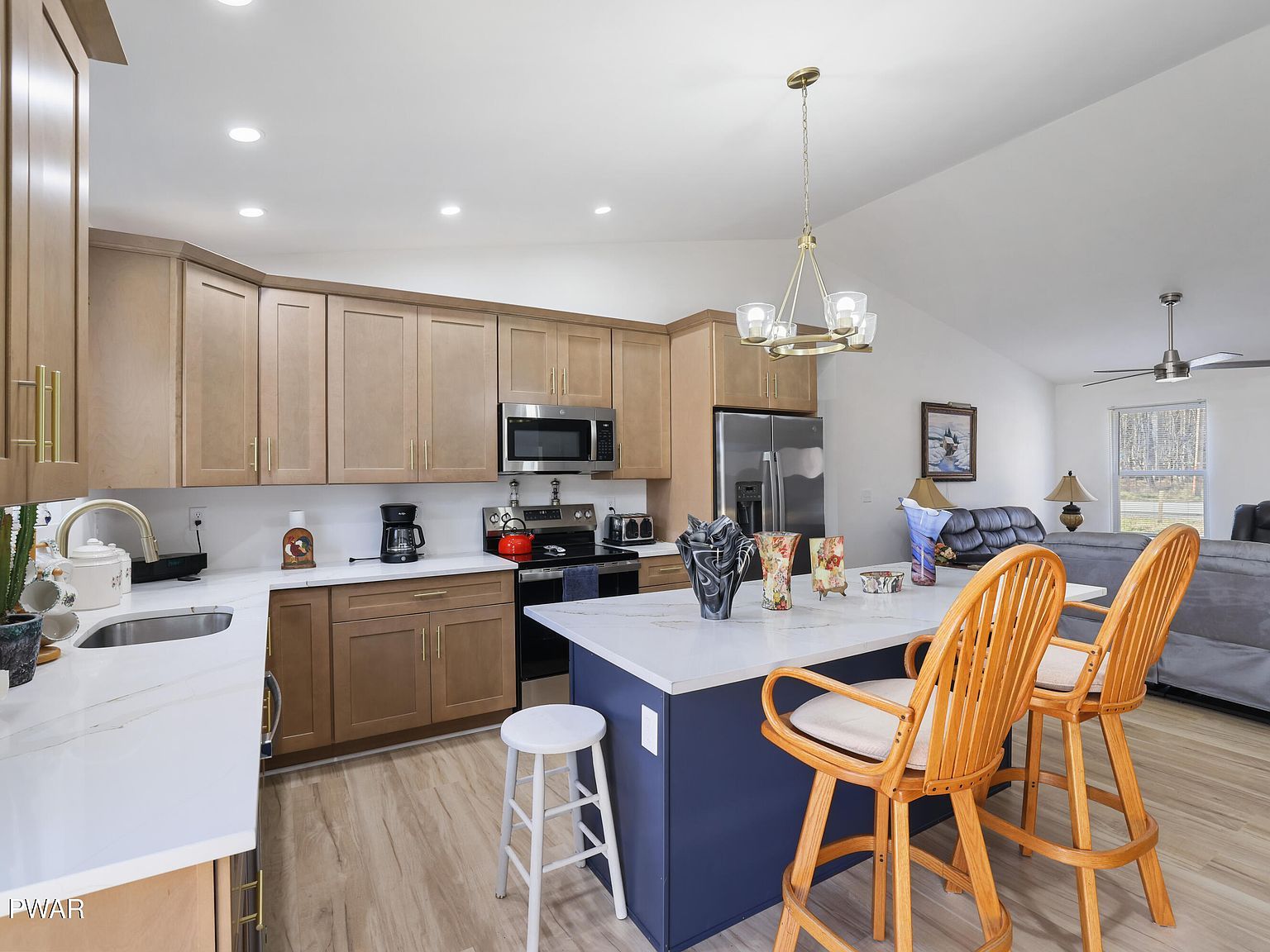 19 Tarot Ct Lake Ariel, PA 18436 | Single Family