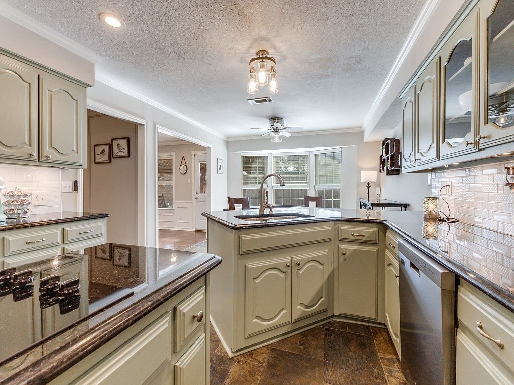 3410 Oxford Dr Rowlett, TX 75088  | Single Family