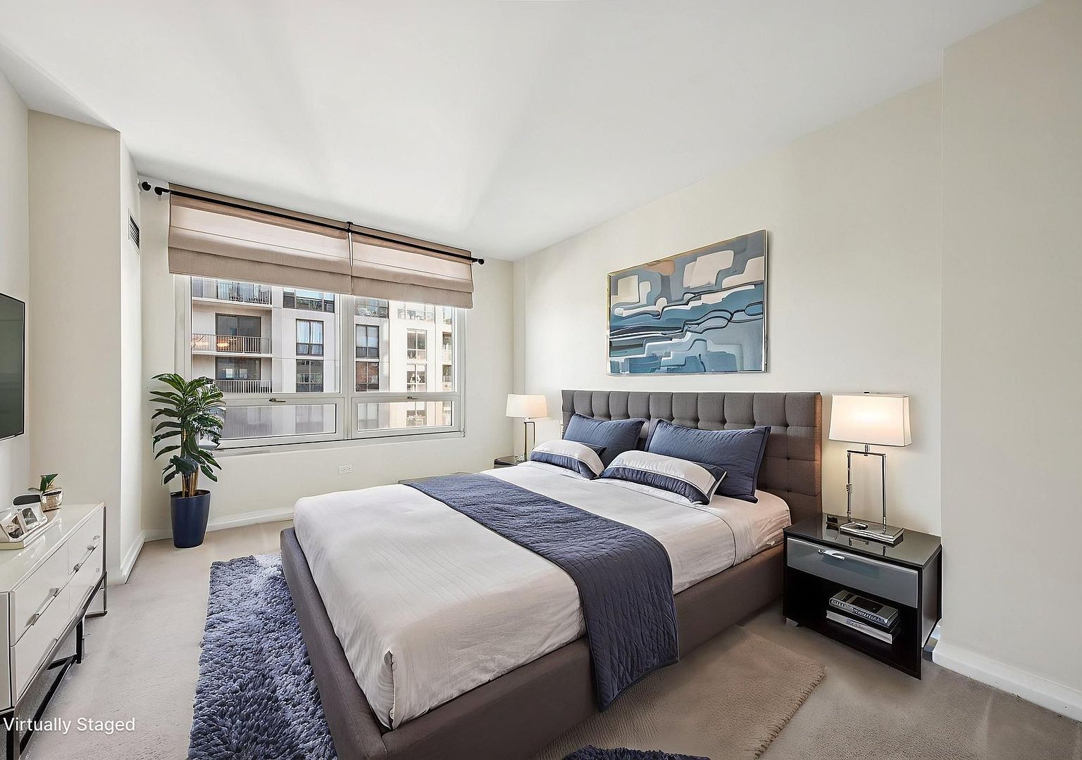 33 W Ontario St APT 25H Chicago, IL 60654  | Condominium