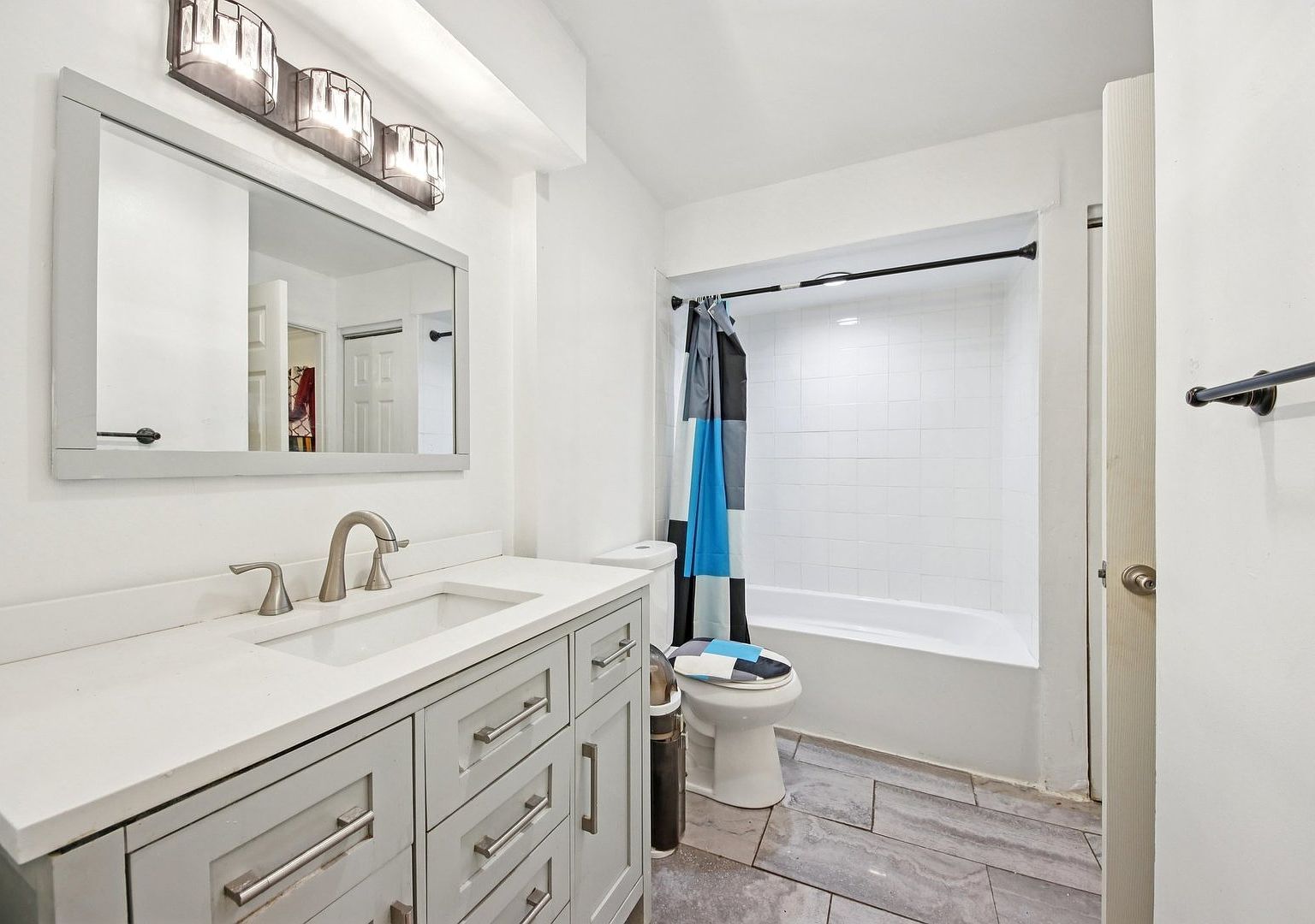 1861 Hollywood Ave Hanover Park, IL 60133  | Single Family