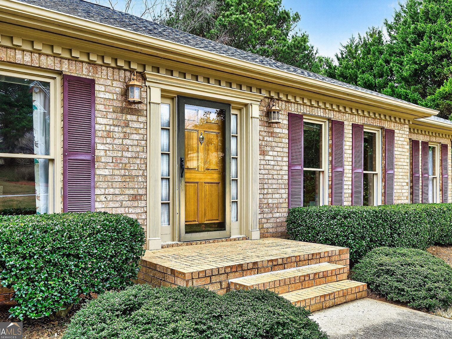 100 Highview Trce Fayetteville, GA 30215  | Single Family