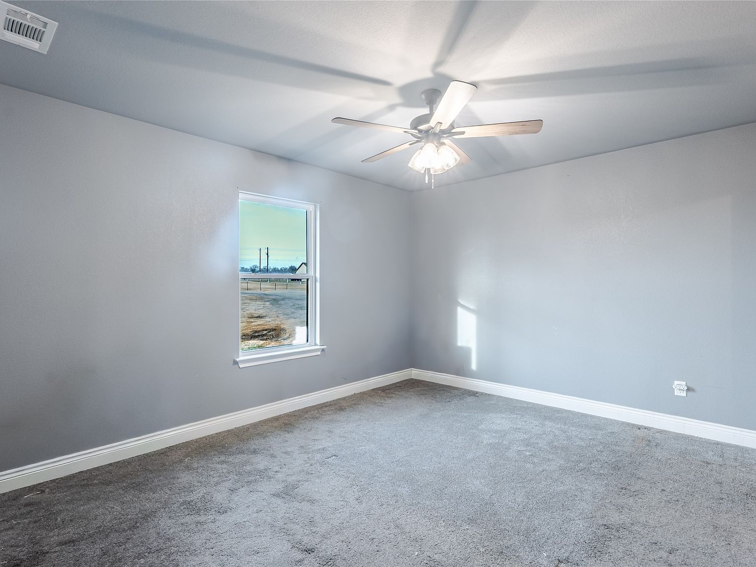 945 Erwin Rd Poolville, TX 76487  | Single Family