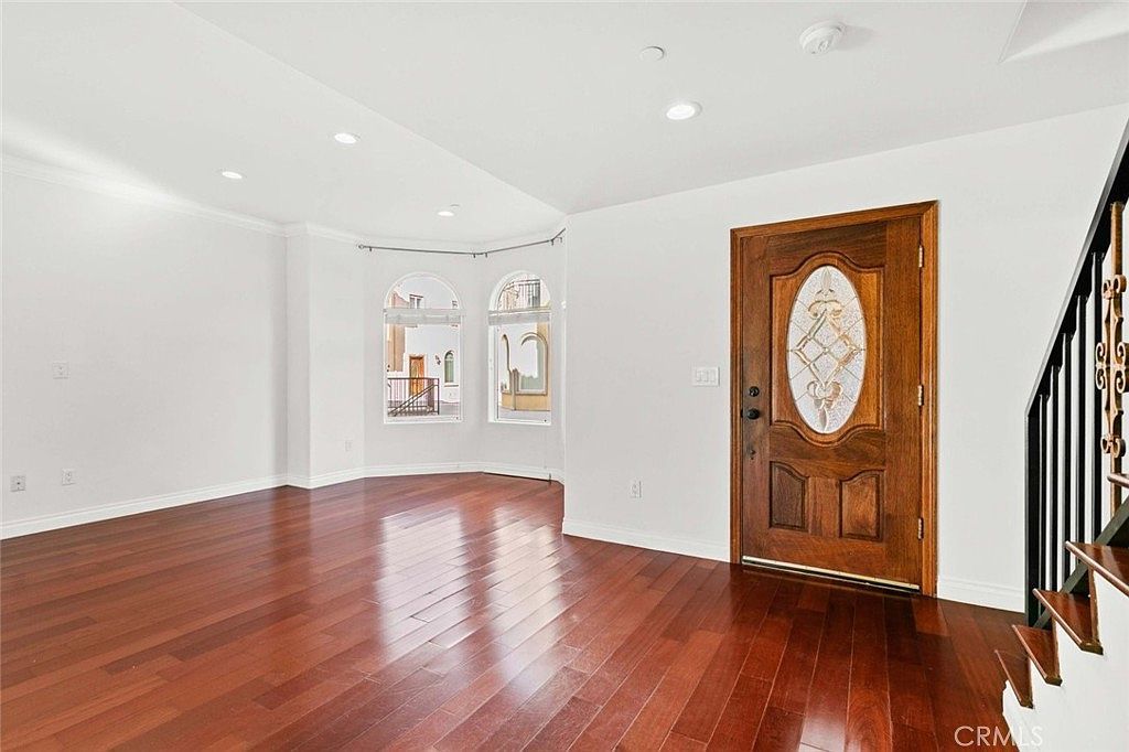 6939 Greeley St UNIT 102 Tujunga, CA 91042 | New build