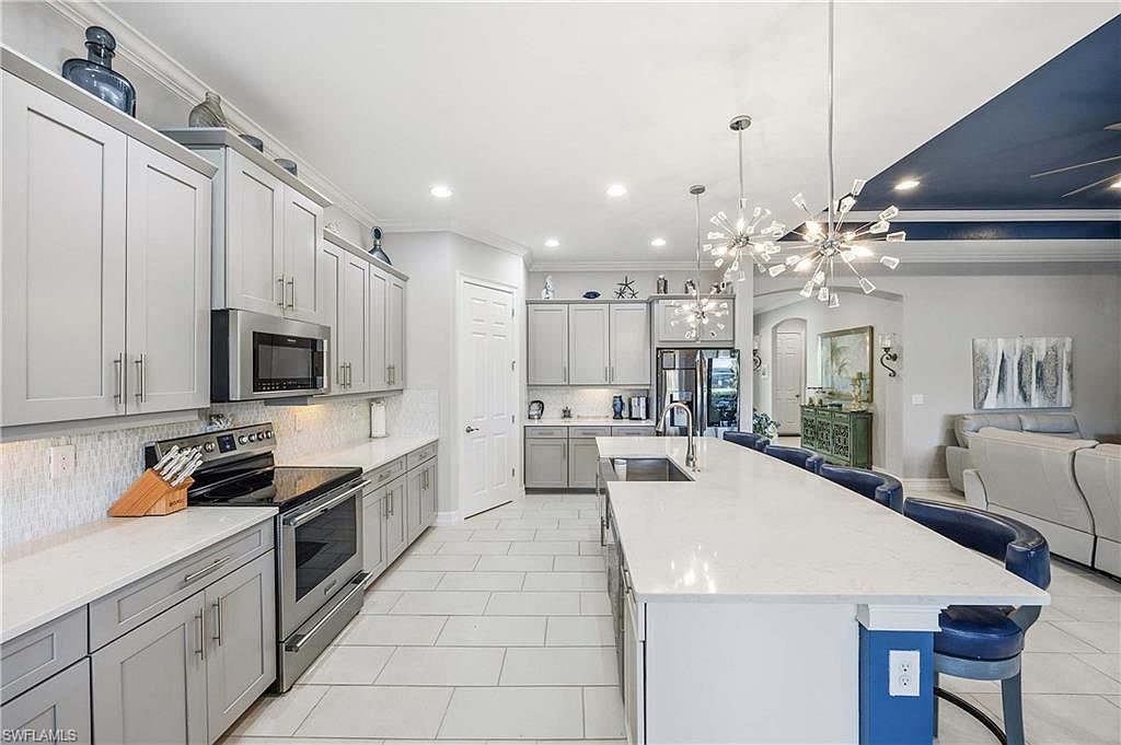 14748 Windward Ln Naples, FL 34114  | Single Family