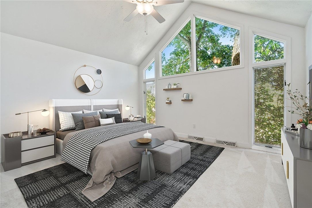 100 Saint Tropez Cir Beaver Falls, PA 15010  | New build