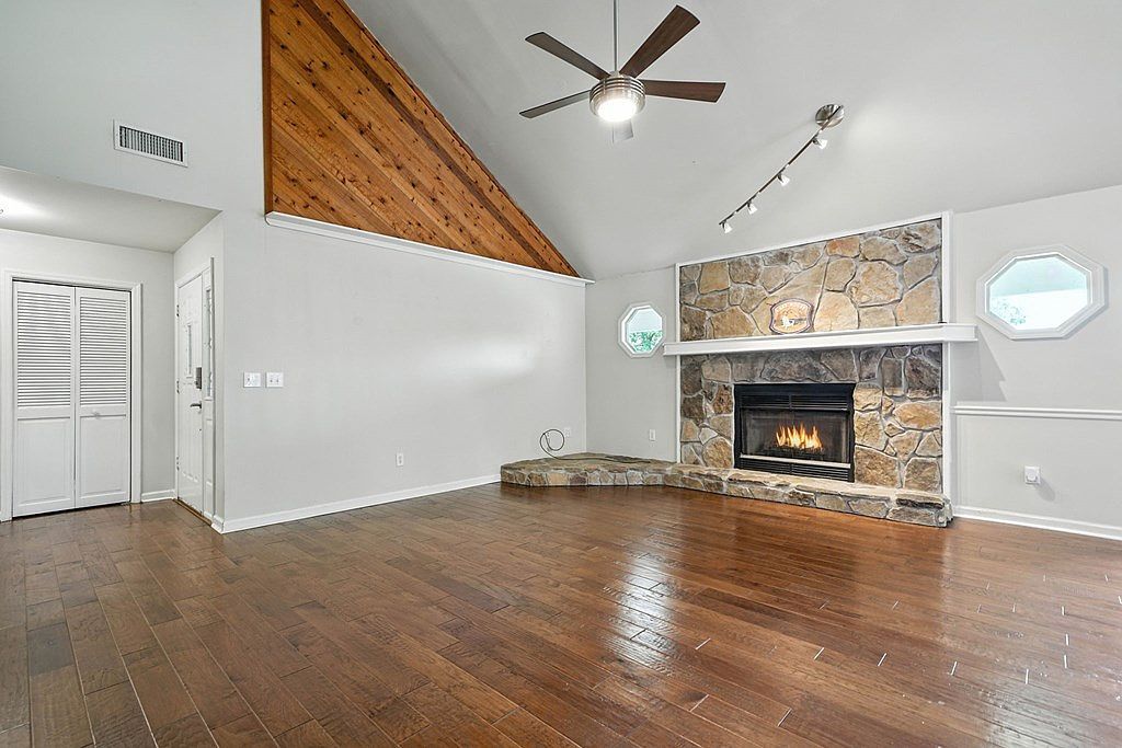 27 Twinbrook Dr Blairsville, GA 30512 | Single Family