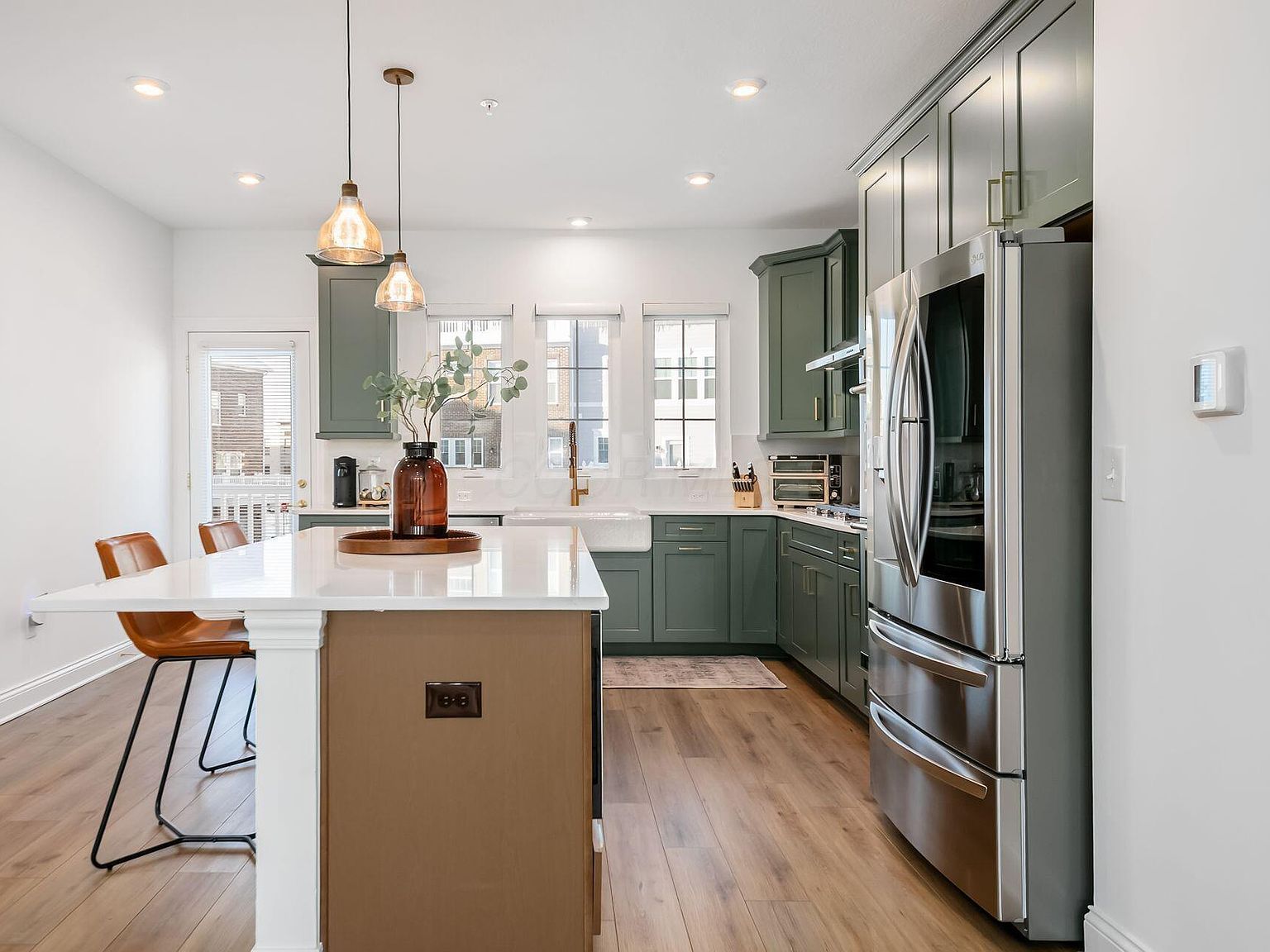 4196 John Shields Pkwy Dublin, OH 43017  | Condominium