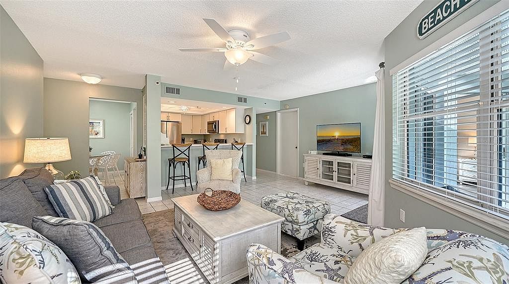 1328 Siesta Bayside Dr #1328-C Sarasota, FL 34242  | Condominium