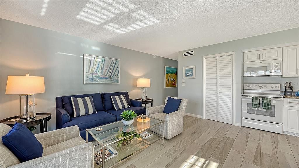 4235 Gulf Of Mexico Dr #T101 Longboat Key, FL 34228  | Condominium
