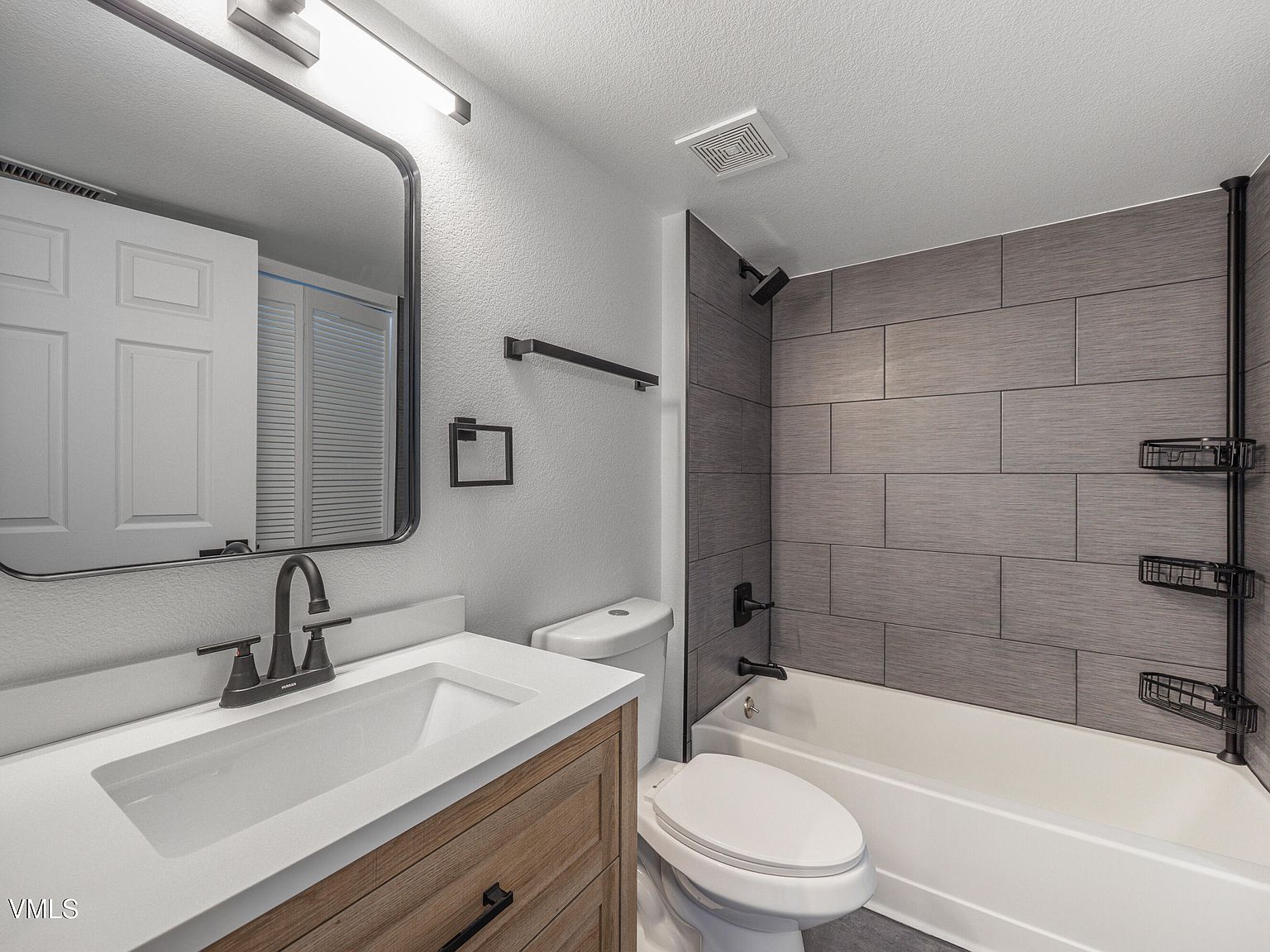 127 Jules Dr #C-101 Gypsum, CO 81637  | Condominium