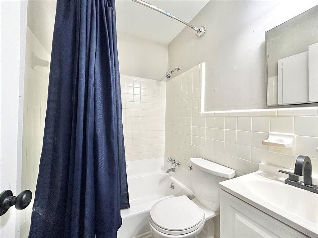 6496 Raymond Dr Union City, GA 30291  | Multi Family