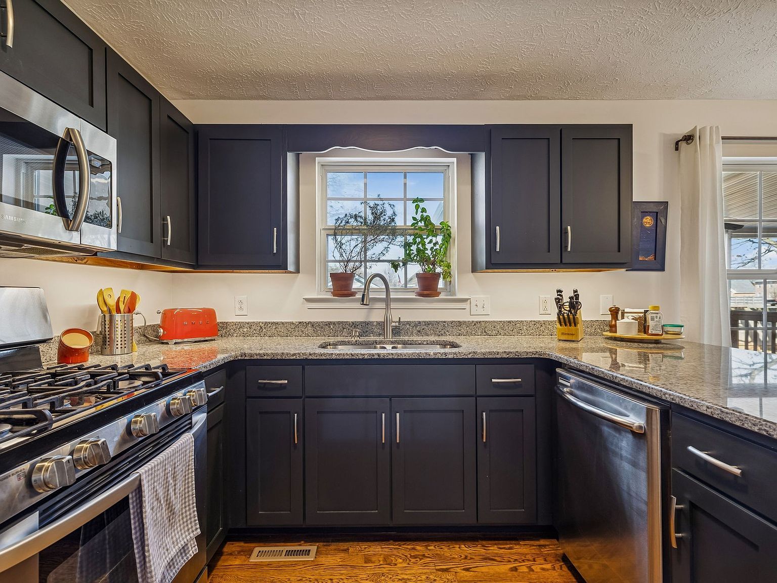 1908 Pennington Dr Murfreesboro, TN 37129  | Single Family