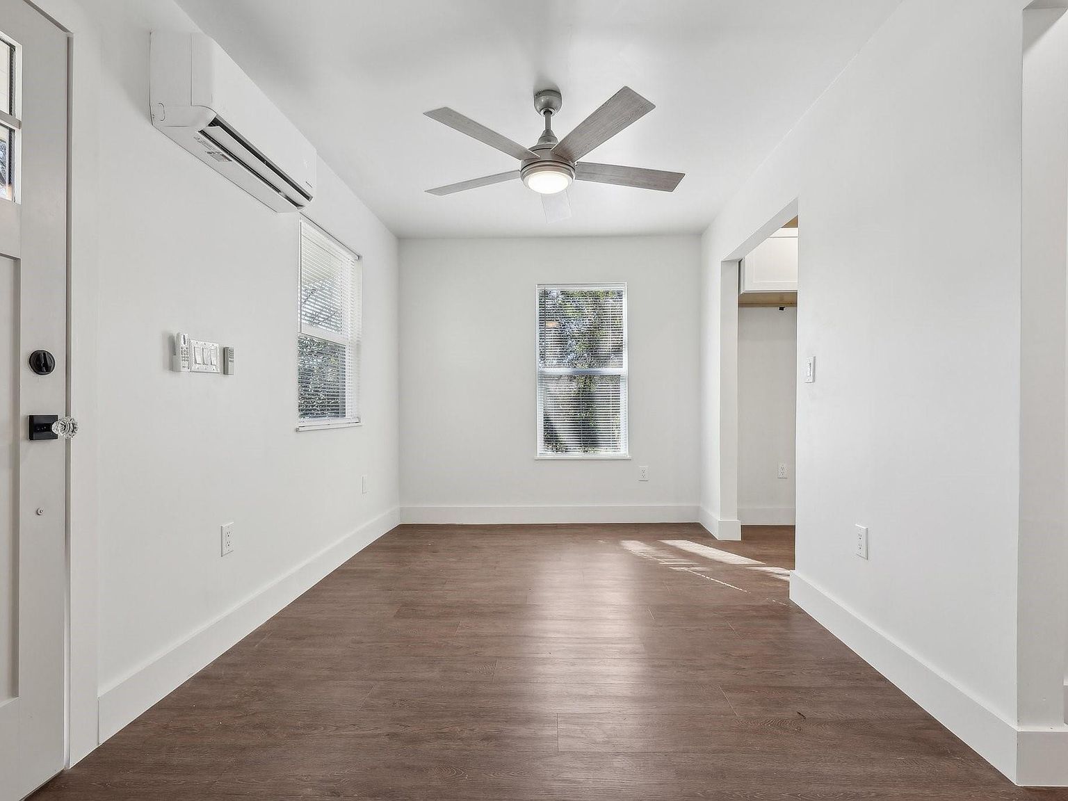 304 Harris St Smithville, TX 78957  | Single Family