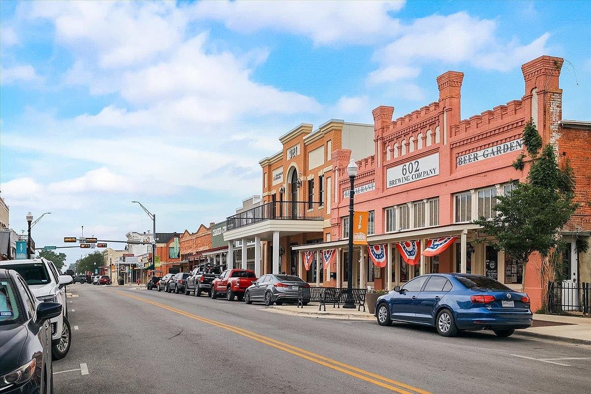 LOT 1613 Kaanapali Ln Bastrop, TX 78602  | Land/Lot