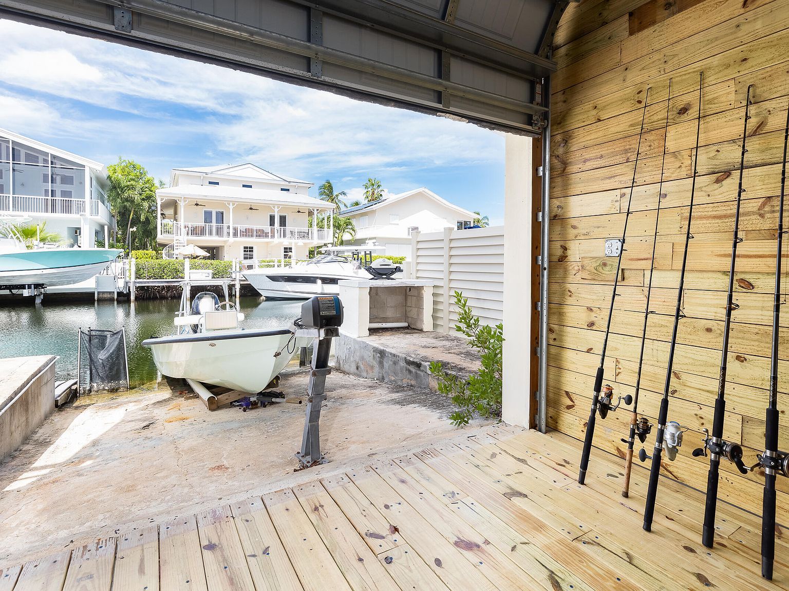 157 Caloosa St Tavernier, FL 33070  | Single Family