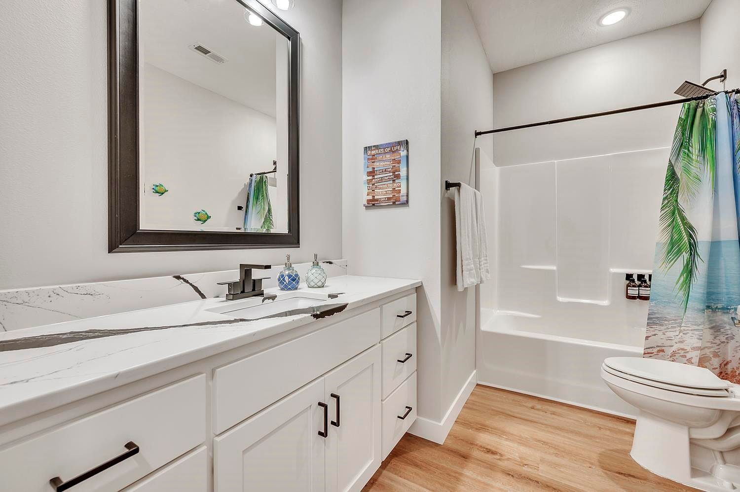 570 Linden Dr UNIT 203 Arnolds Park, IA 51331 | Condominium