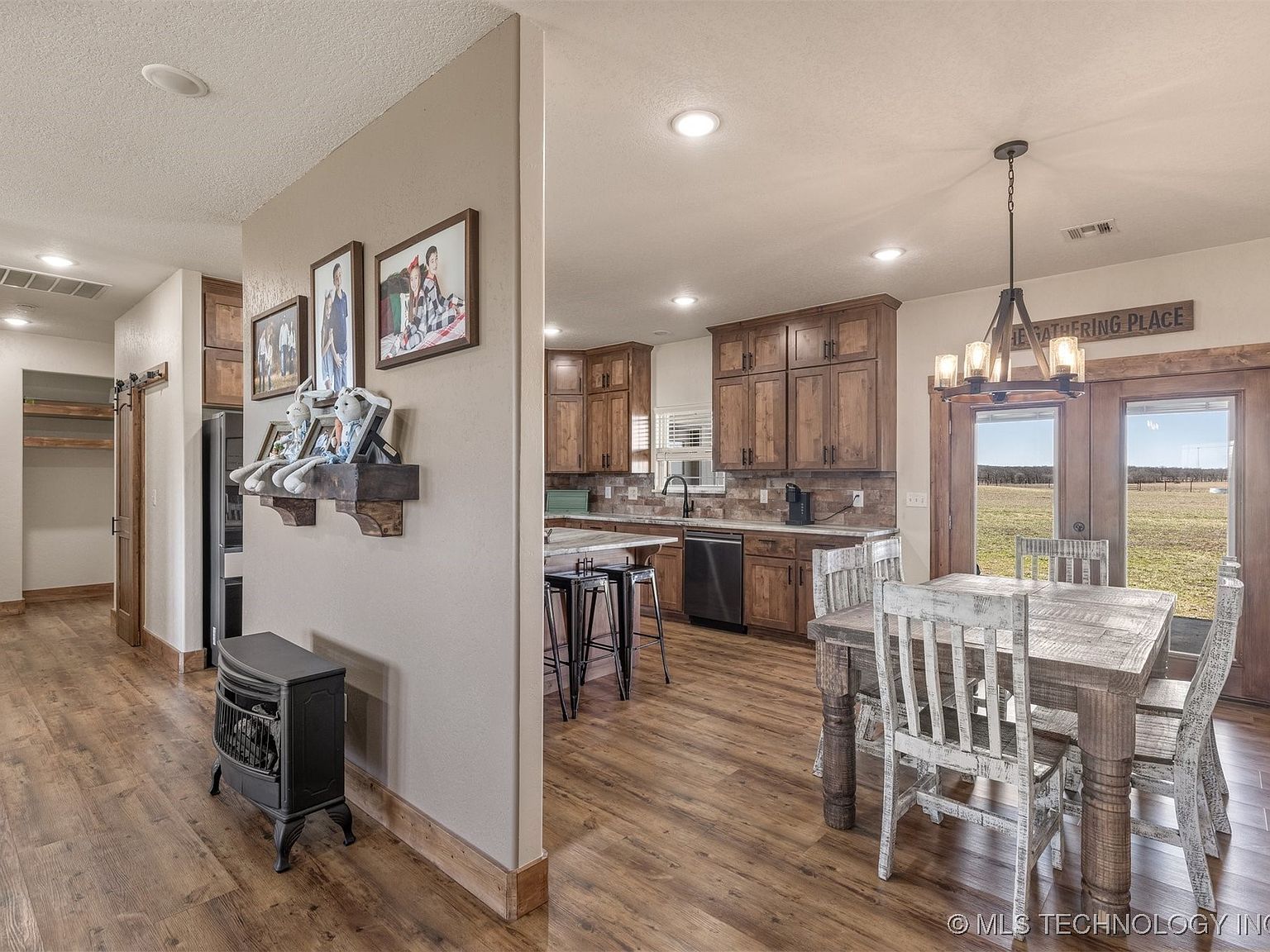 52217 S 690th Rd Colcord, OK 74338  | Single Family