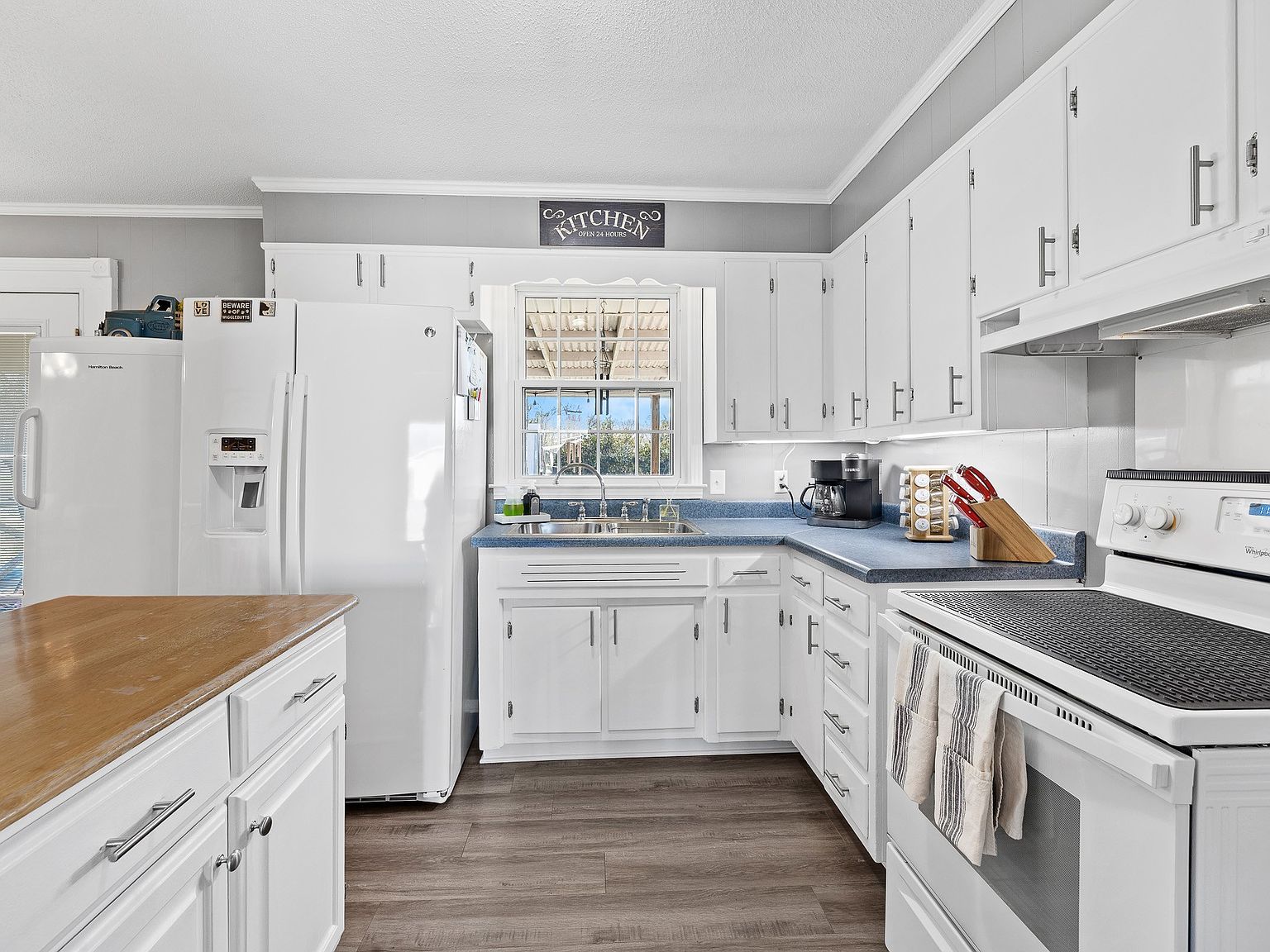 1011 Oleander Dr Gallatin, TN 37066  | Single Family