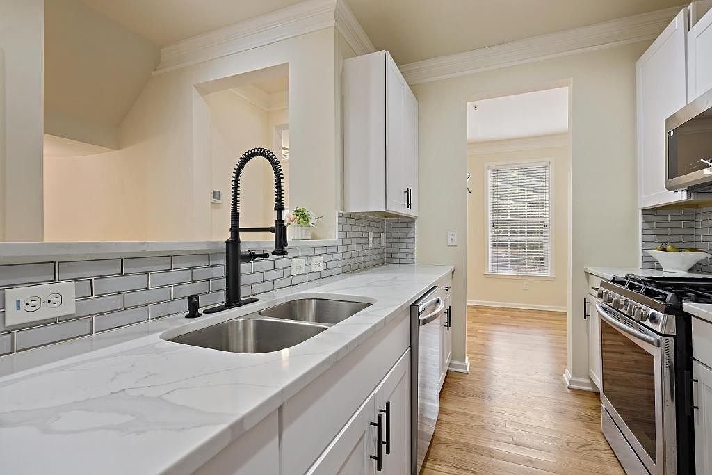 403 Iona Abbey Ct SE Smyrna, GA 30082 | New build