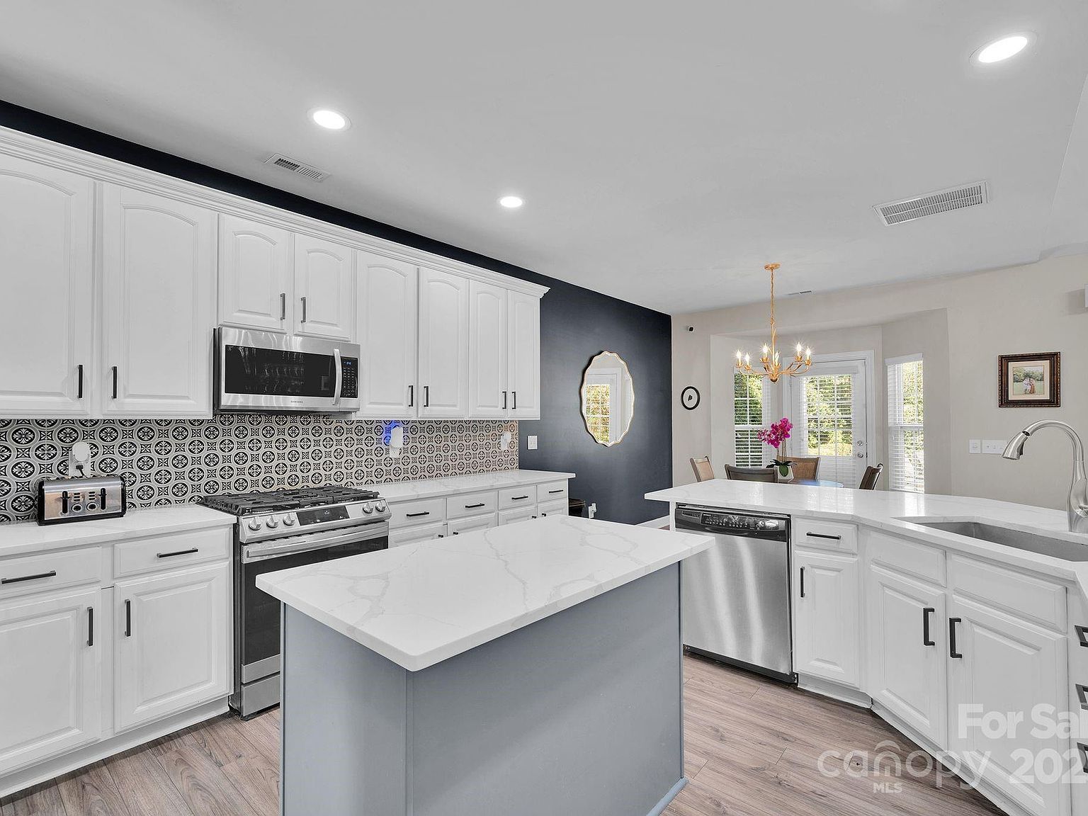 805 Springwood Dr Waxhaw, NC 28173  | Single Family